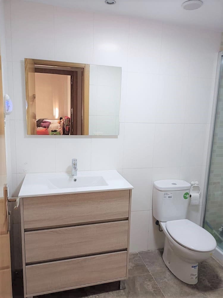 Baño nuevo colocado Topi Lleida