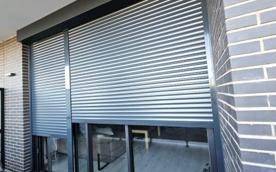 Colocación persiana con cajón exterior