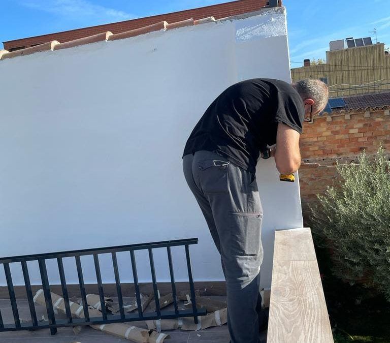 Instalación barandilla de aluminio en la terraza